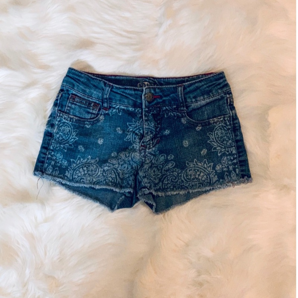Circo Jean Shorts